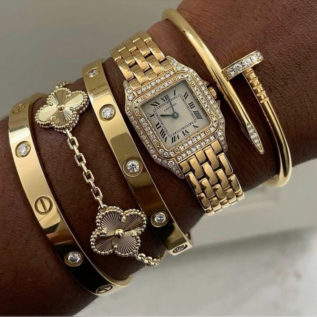 LAURELE JEWELRY SET